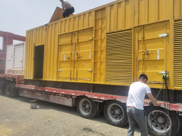 偃师除了负载情况和发动机维护,还有哪些因素会影响 200kw 柴油发电机的油耗?