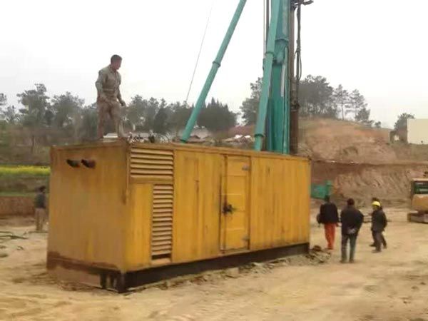 偃师如何判断水冷式机油散热器密封件是否需要更换？